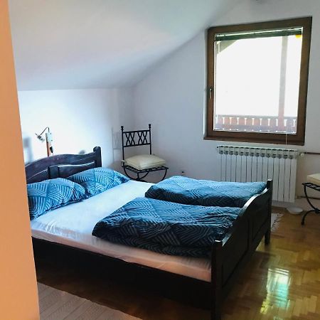 Apartman Simple Apartment Sarajevo Exterior photo
